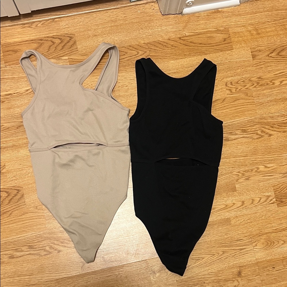 Colsie Cream and Black Bodysuit